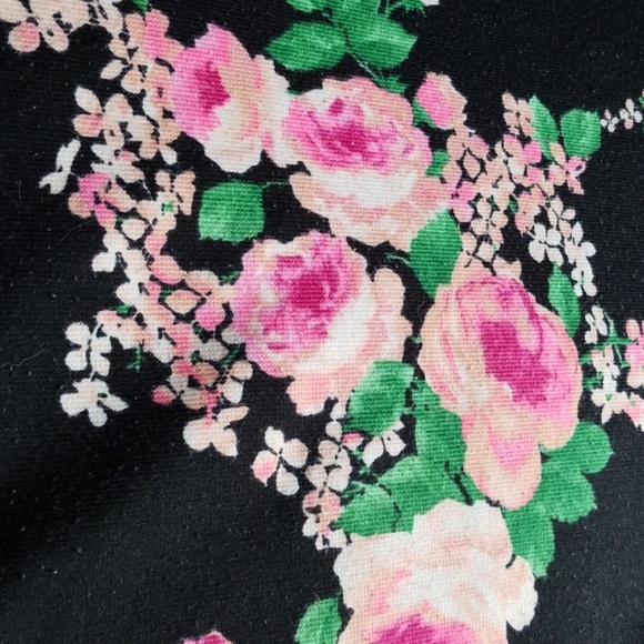 B Jewel Dresses & Skirts - Floral Circle Skirt B Jewel Dresses & Skirts - Floral Circle Skirt